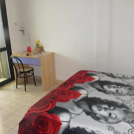Aparthotel Blue Sky San Foca