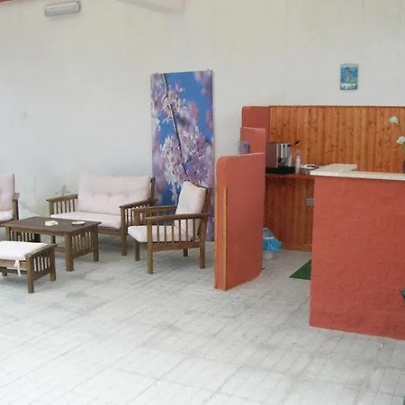 Aparthotel Blue Sky 3*
