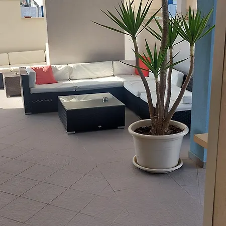 Aparthotel Blue Sky -