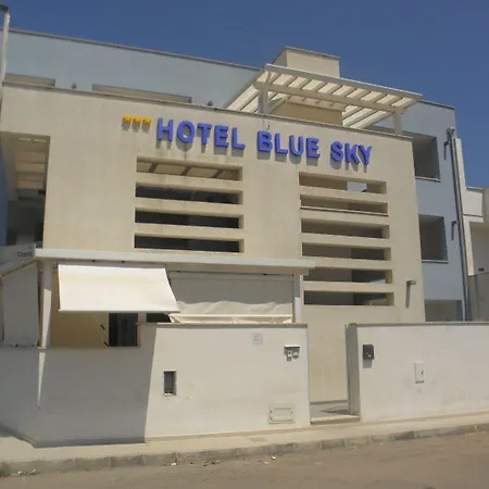 Blue Sky - Aparthotel