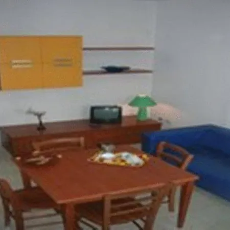 Blue Sky Aparthotel 3*